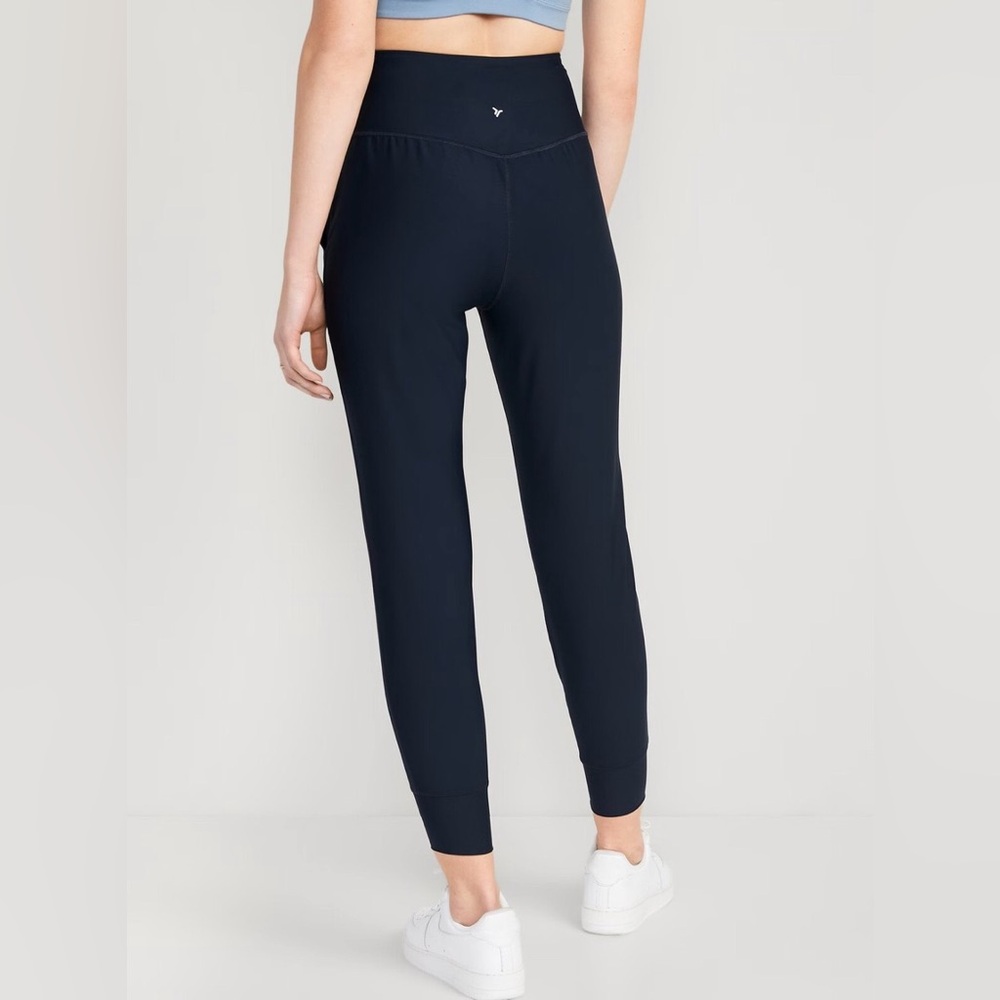 NWT Old Navy High-Waisted PowerSoft 7/8 Length Joggers